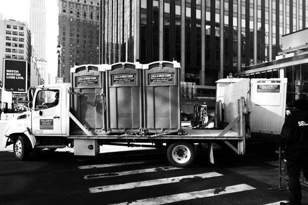 Best Portable bathroom rental  in Hartley, IA